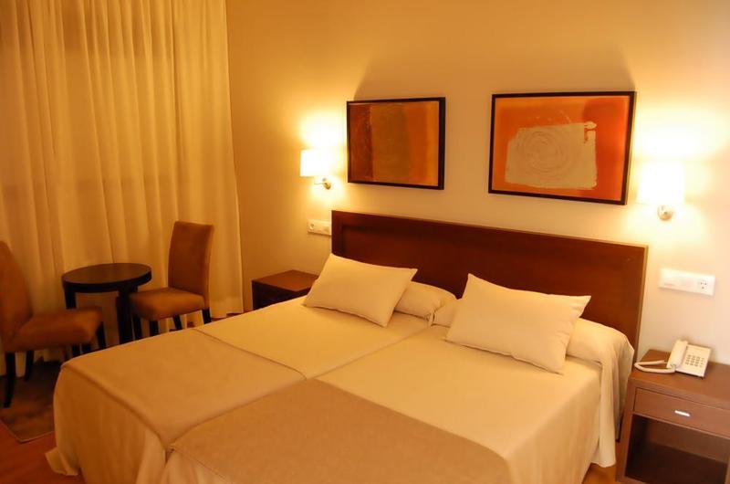 Apartamentos Turisticos Playa De Osmo Corme Εξωτερικό φωτογραφία