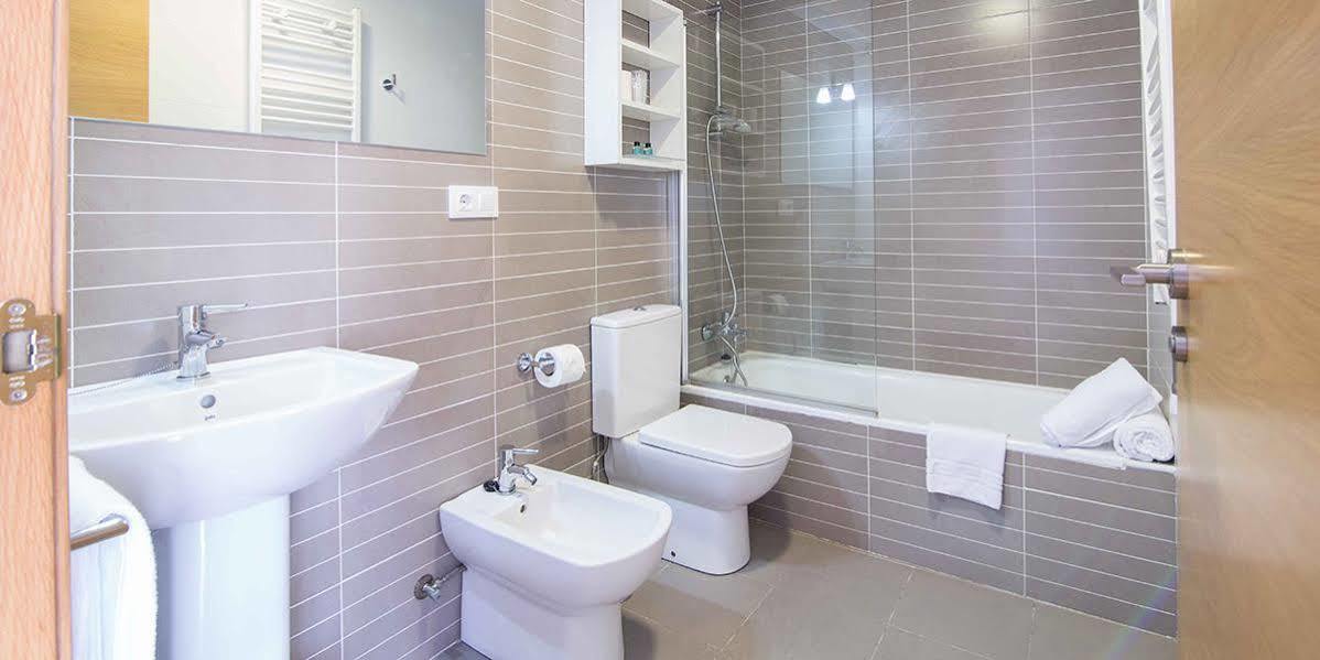 Apartamentos Turisticos Playa De Osmo Corme Εξωτερικό φωτογραφία