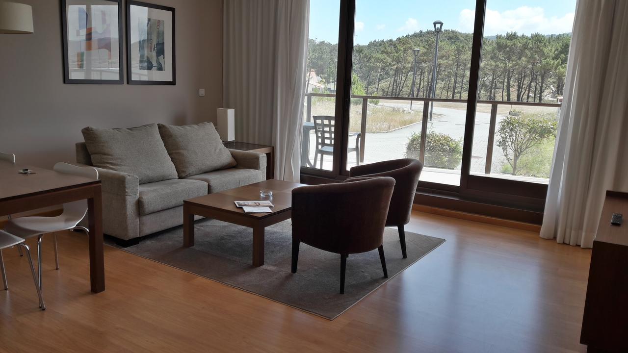 Apartamentos Turisticos Playa De Osmo Corme Εξωτερικό φωτογραφία