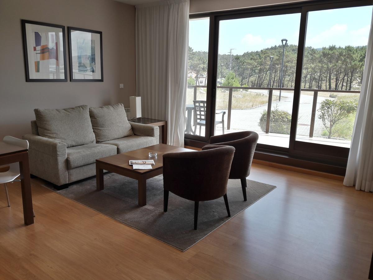Apartamentos Turisticos Playa De Osmo Corme Εξωτερικό φωτογραφία