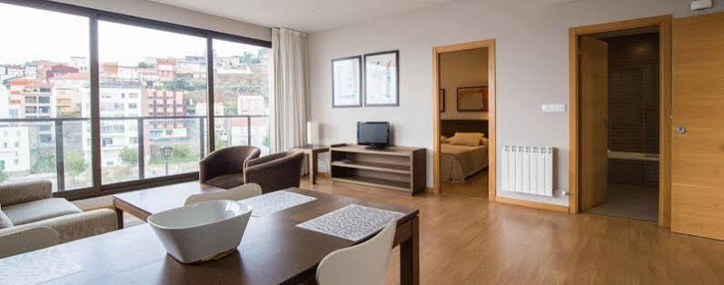 Apartamentos Turisticos Playa De Osmo Corme Εξωτερικό φωτογραφία